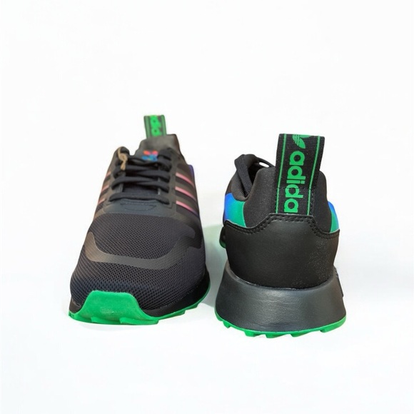 adidas Multix, size 6.5 (youth) - Picture 1 of 4